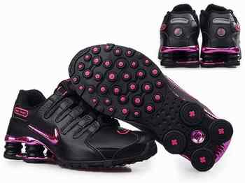 nike shox rose et noir